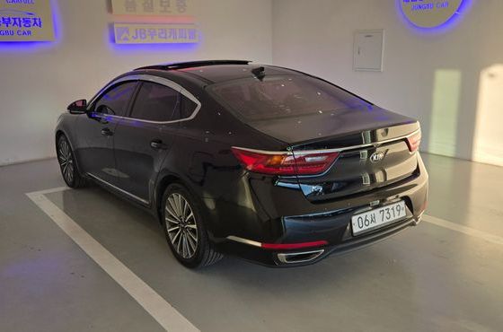 Kia K7 3.0 LPI Luxury (Rental Car) — пробег 166 000 км — фото 3 из 5