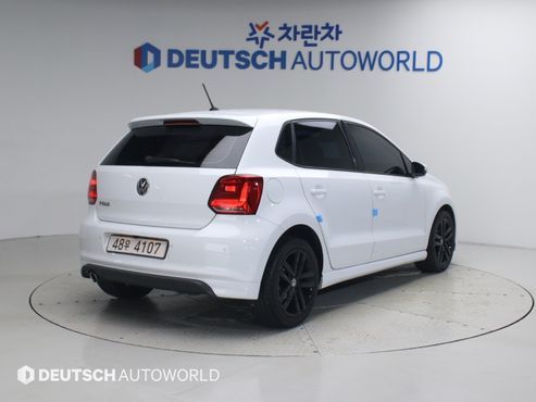 Volkswagen Polo 1.4 TDI R-Line 5th — пробег 72 000 км — фото 2 из 5