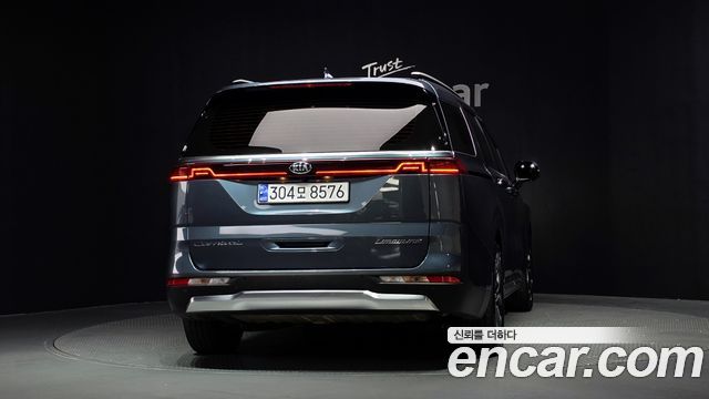 Kia Carnival Diesel 7-Seater Signature — пробег 79 966 км — фото 4 из 5