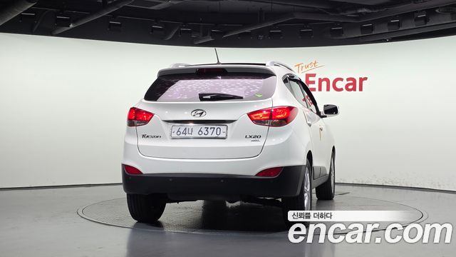 Hyundai Tucson Diesel 2WD LX20 Premier — пробег 246 247 км — фото 4 из 5