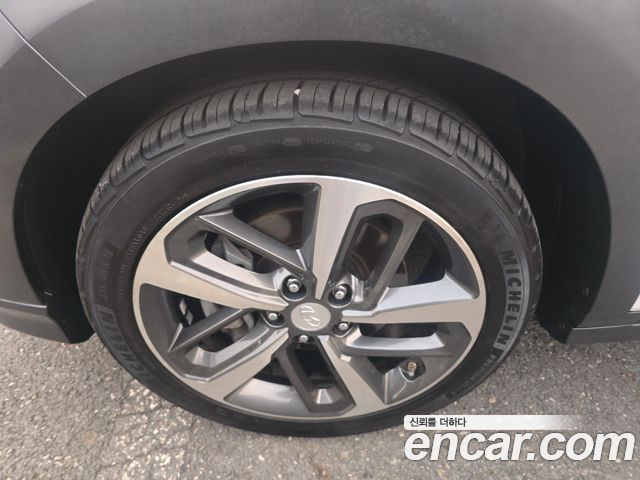Hyundai Kona 1.6 Turbo 2WD Premium — пробег 133 106 км — фото 5 из 5