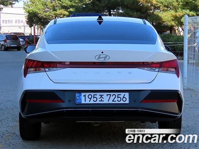 Hyundai AVANTE 1.6 Modern — пробег 20 180 км — фото 4 из 5