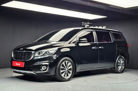 Kia Carnival 9-seater Luxury — пробег 285 157 км — фото 1 из 5