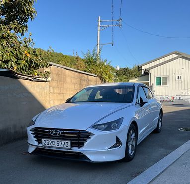 Hyundai Sonata Smart — пробег 93 000 км — фото 1 из 5