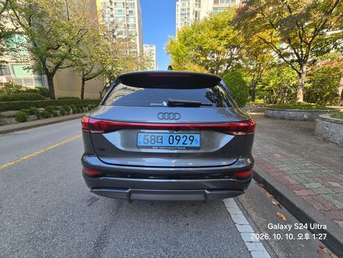 Audi Q6 e-tron S Line — пробег 25 000 км — фото 2 из 5