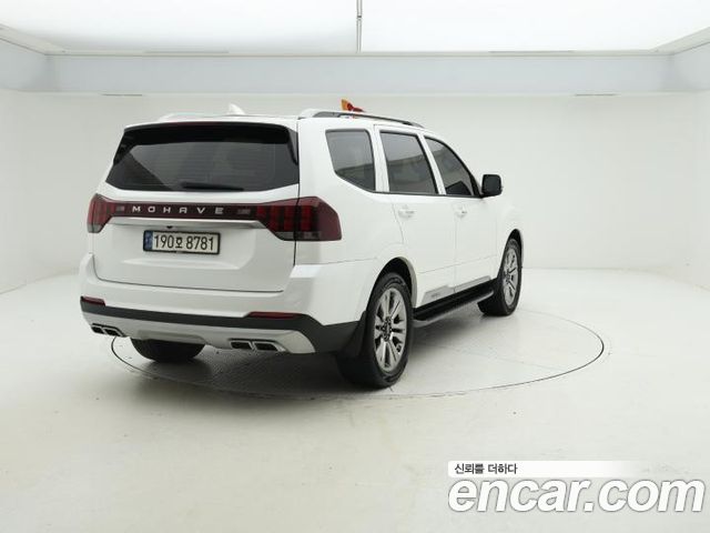 Kia Mohave Diesel 3.0 4WD 6-Seater Masters — пробег 64 807 км — фото 3 из 5