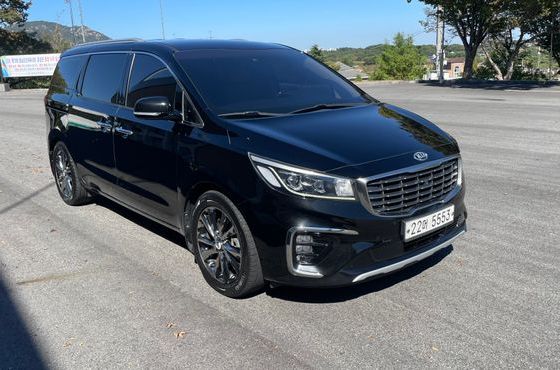 Kia Carnival Gasoline 7-Seater Limousine President — пробег 162 800 км — фото 1 из 5