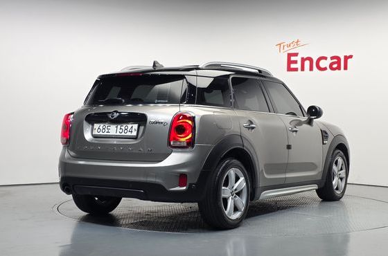 Mini Countryman Standard 2nd — пробег 136 266 км — фото 2 из 5