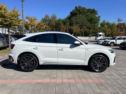 Audi Q5 45 TFSI Quattro Sportback Premium — пробег 60 405 км — фото 4 из 5