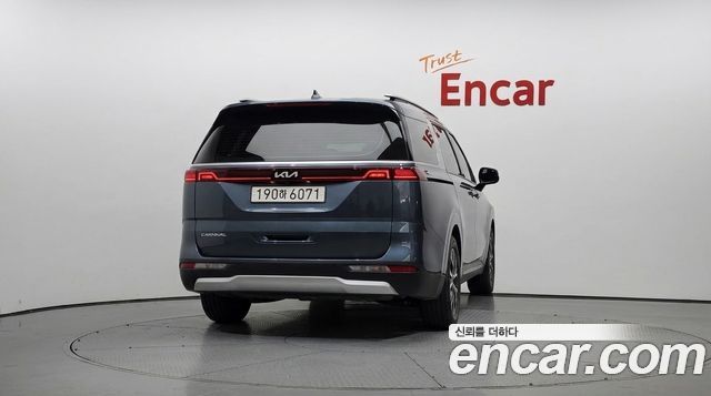 Kia Carnival Diesel 9-Seater Prestige — пробег 52 256 км — фото 4 из 5