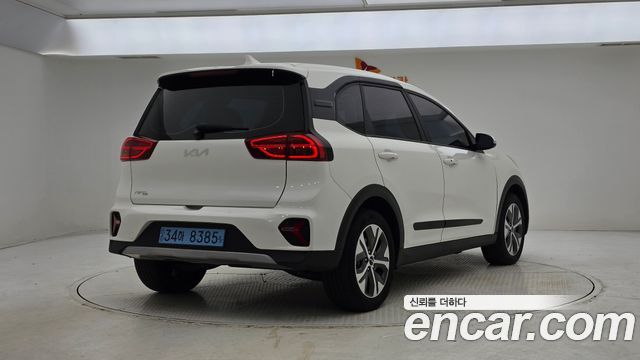 Kia Niro Air — пробег 29 493 км — фото 2 из 5