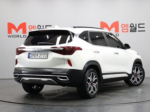 Kia Seltos Gasoline 1.6 Turbo 2WD Signature — пробег 64 502 км — фото 4 из 5