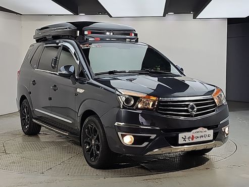 Ssangyong KORANDO 4WD RX 9-seater — пробег 177 000 км — фото 2 из 5