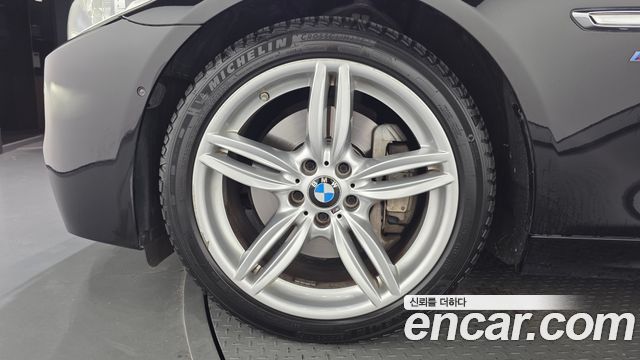 BMW 5-Series 530d xDrive M Aero Dynamic — пробег 127 454 км — фото 5 из 5