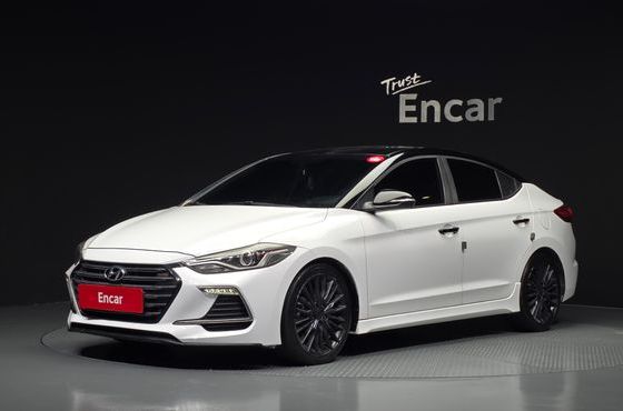 Hyundai AVANTE 1.6 Turbo Sport — пробег 113 576 км — фото 1 из 5