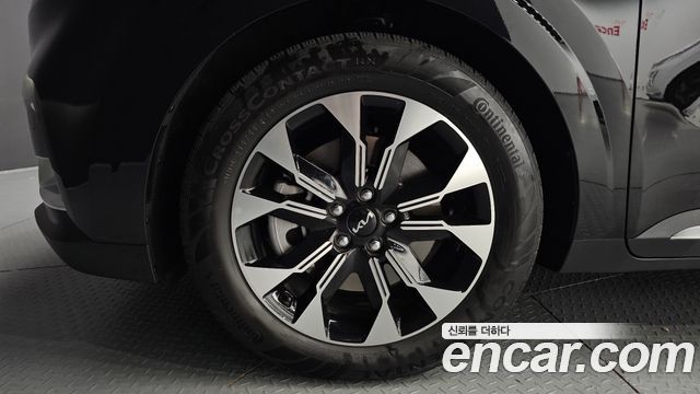 Kia Carnival Diesel 9-Seater Signature — пробег 11 787 км — фото 5 из 5