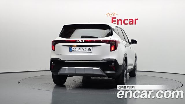 Kia Seltos из Кореи Encar