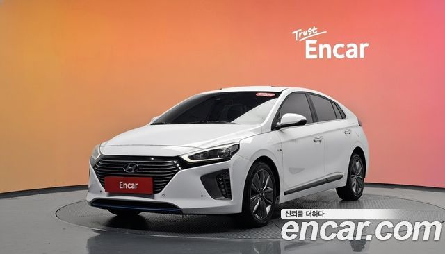 Hyundai Ioniq Q — пробег 199 533 км — фото 1 из 5