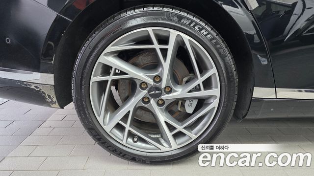 Genesis G90 из Кореи Encar