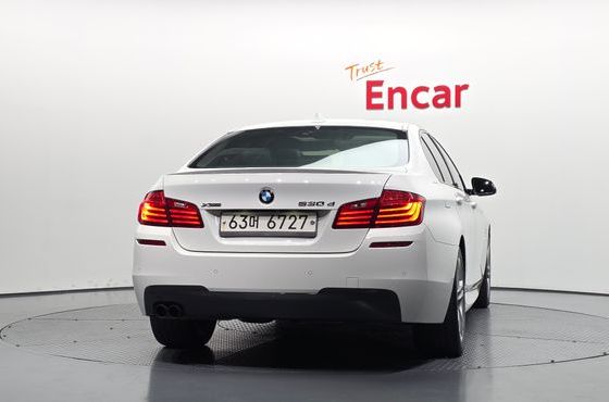 BMW 5-Series 530d xDrive M Aero Dynamic — пробег 204 650 км — фото 4 из 5