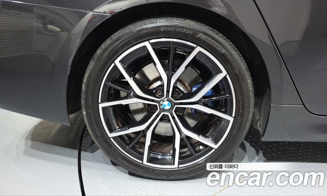BMW 5-Series 530i xDrive M Sport Package — пробег 55 553 км — фото 5 из 5