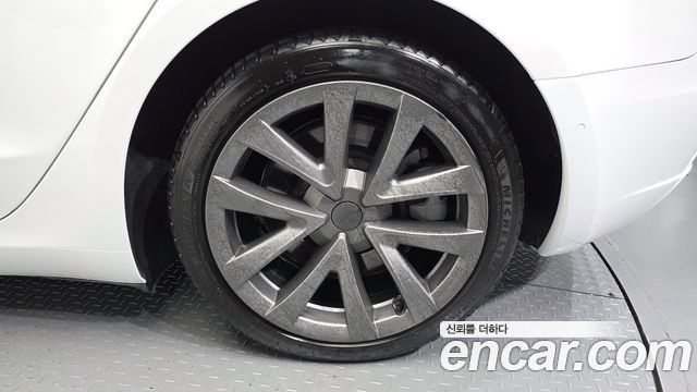 Tesla Model 3 из Кореи Encar