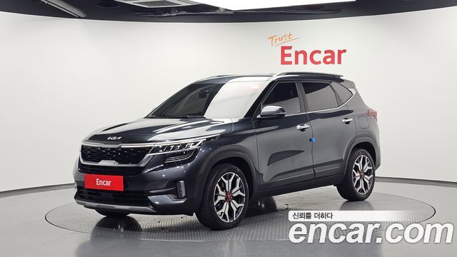 Kia Seltos Gasoline 1.6 Turbo 2WD Signature — пробег 28 561 км — фото 1 из 5