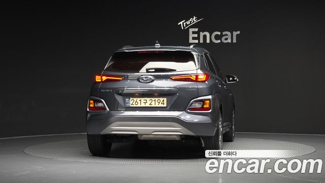 Hyundai Kona из Кореи Encar