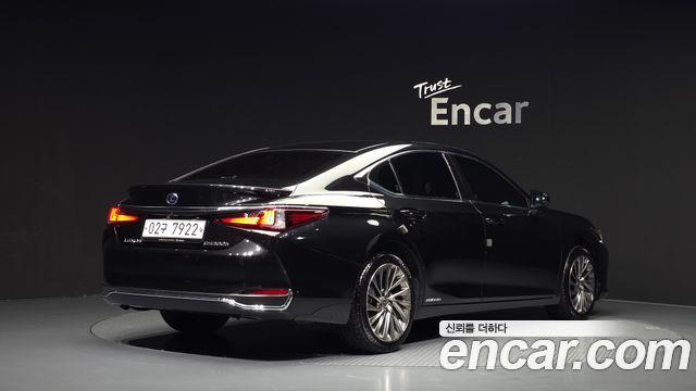 Lexus ES Luxury Plus — пробег 159 441 км — фото 2 из 5