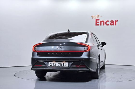 Hyundai Sonata 2.0 Premium Family — пробег 62 462 км — фото 4 из 5