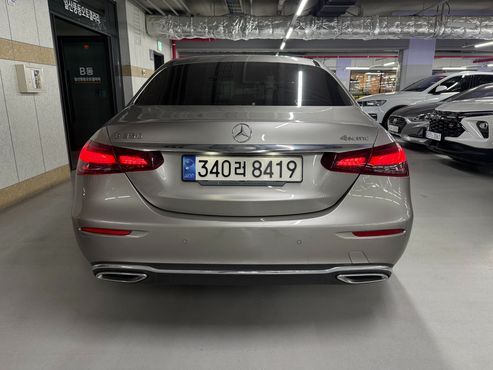 Mercedes-Benz E-Class E300 4MATIC AMG Line — пробег 58 000 км — фото 4 из 5
