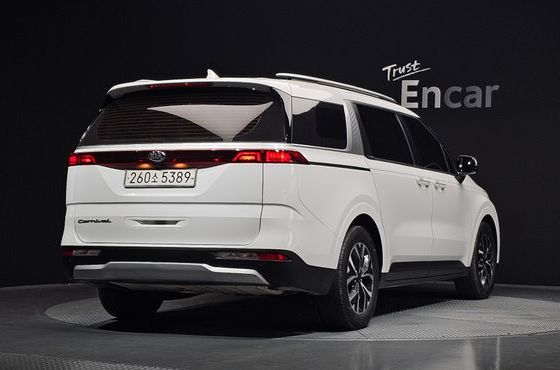 Kia Carnival Diesel 9-Seater Prestige — пробег 91 566 км — фото 2 из 5