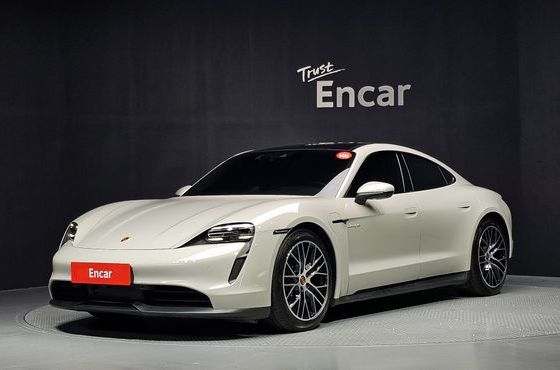 Porsche Taycan Base — пробег 51 347 км — фото 1 из 5