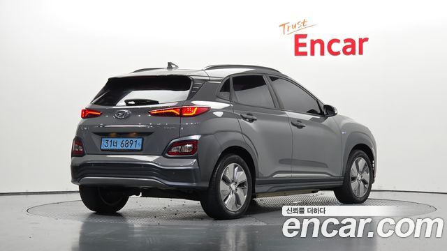 Hyundai Kona из Кореи Encar