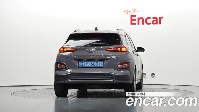 Hyundai Kona из Кореи Encar