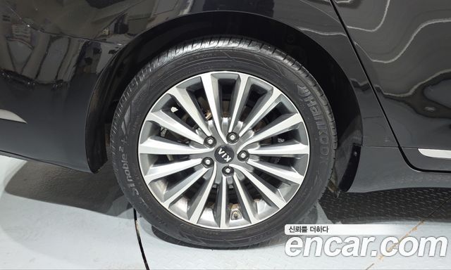 Kia K7 из Кореи Encar