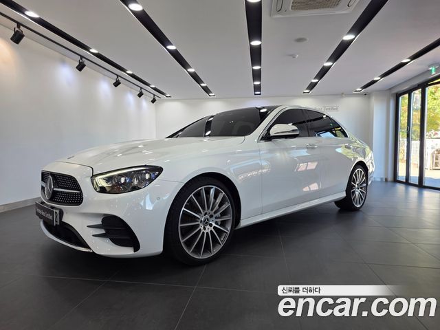 Mercedes-Benz E-Class E350 4MATIC AMG Line — пробег 65 652 км — фото 2 из 5