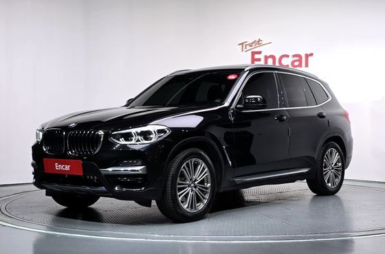 BMW X3 xDrive 20i Luxury — пробег 44 726 км — фото 1 из 5