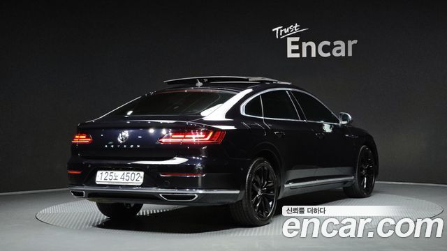 Volkswagen Arteon 2.0 TDI Prestige — пробег 158 903 км — фото 2 из 5