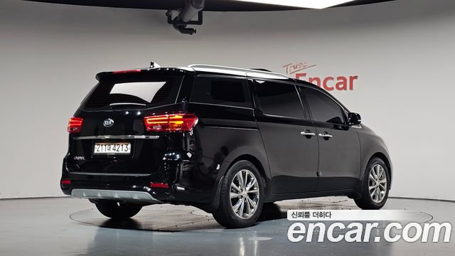 Kia Carnival Gasoline 9-Seater Noblesse Special — пробег 91 225 км — фото 2 из 5