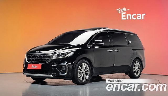 Kia Carnival Gasoline 9-Seater Noblesse Special — пробег 91 225 км — фото 1 из 5