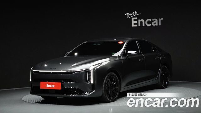 Kia K8 Signature Black — пробег 12 100 км — фото 1 из 5