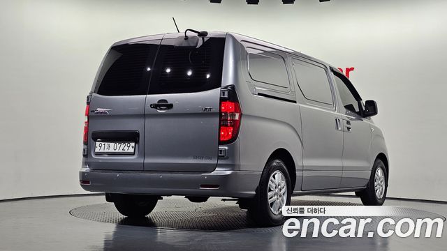 Hyundai Starex Van 3-Seater Smart — пробег 48 791 км — фото 2 из 5