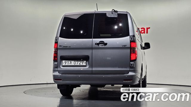 Hyundai Starex Van 3-Seater Smart — пробег 48 791 км — фото 4 из 5
