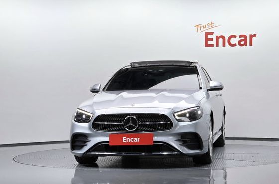 Mercedes-Benz E-Class E350 4MATIC AMG Line — пробег 106 501 км — фото 3 из 5