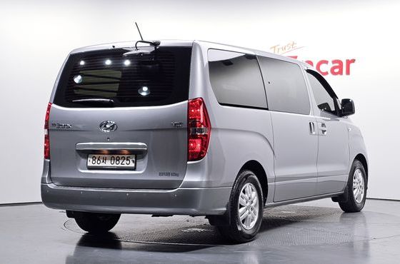 Hyundai Starex Van 5-Seater Modern — пробег 80 301 км — фото 2 из 5