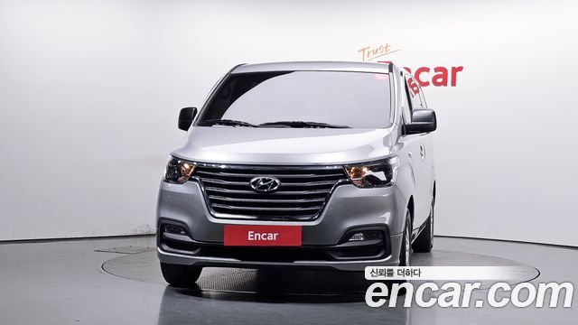Hyundai Starex Van 5-Seater Modern — пробег 80 301 км — фото 3 из 5