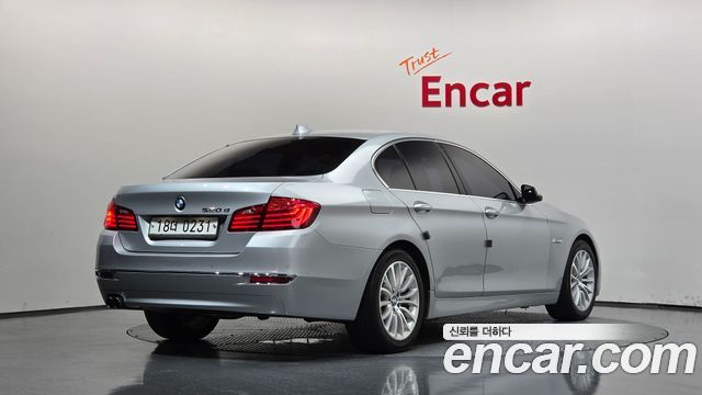BMW 5-Series 520d Luxury Plus — пробег 78 100 км — фото 2 из 5