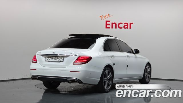 Mercedes-Benz E-Class из Кореи Encar