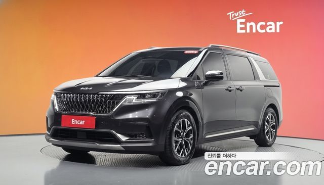 Kia Carnival Gasoline 9-Seater Signature — пробег 74 069 км — фото 1 из 5